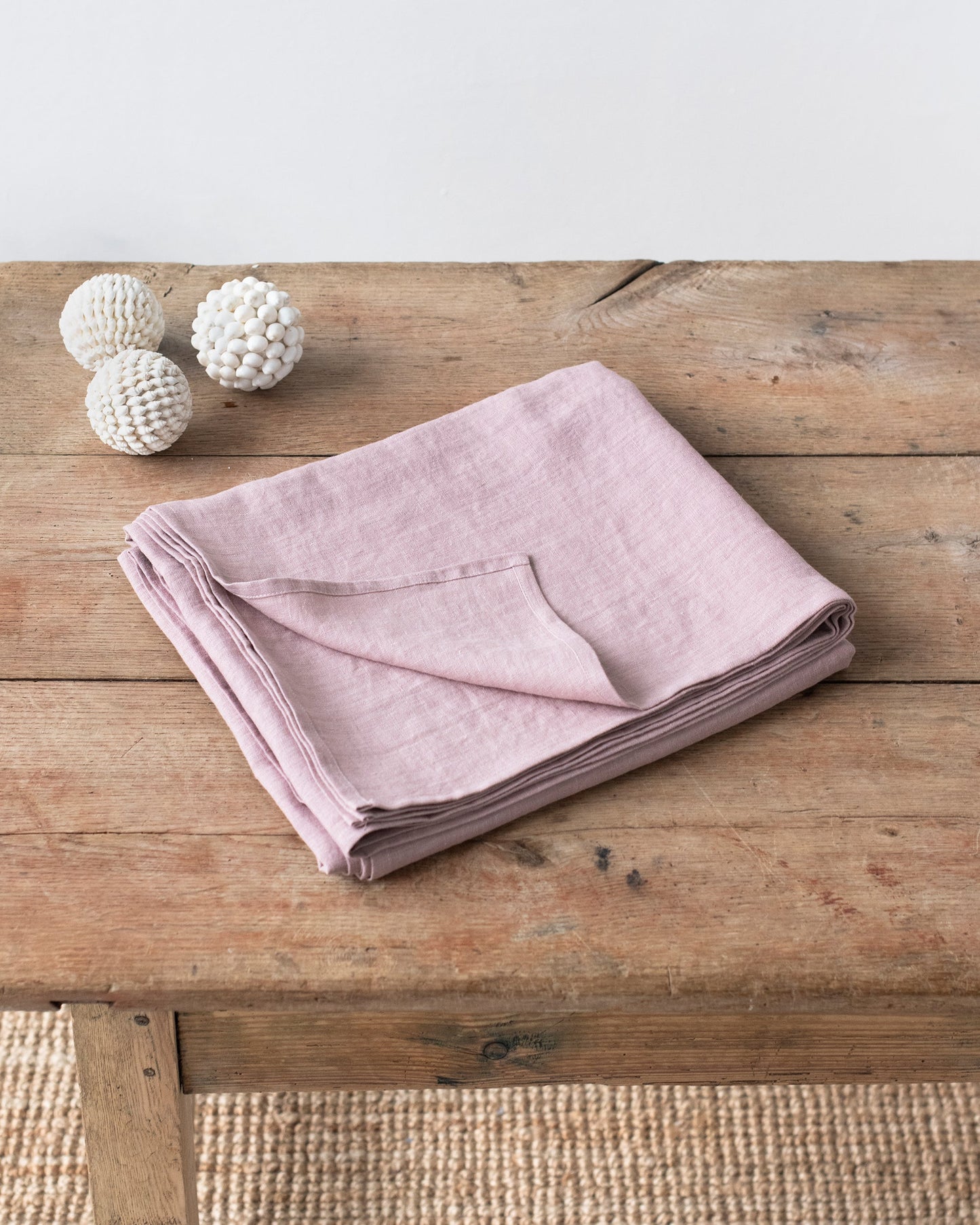 Woodrose Linen tablecloth