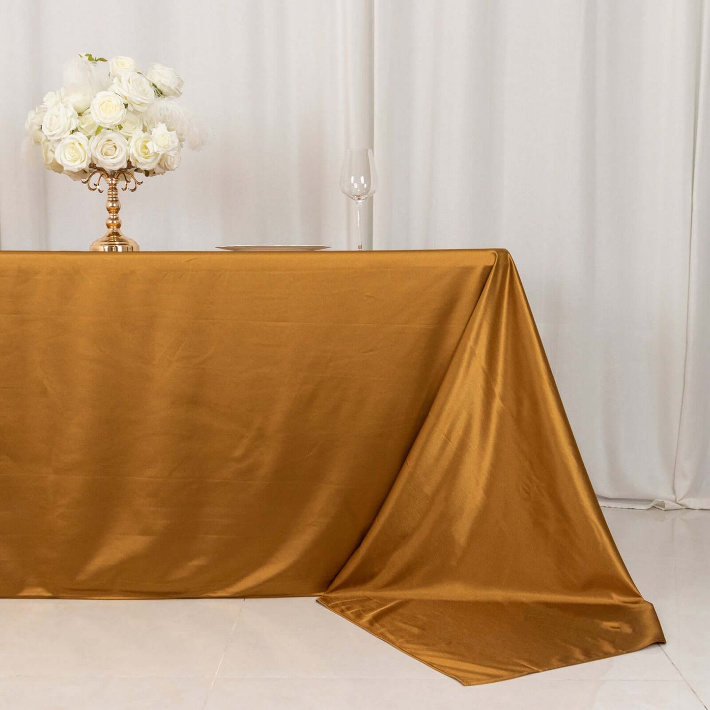 90"x156" Shimmer Gold Premium Scuba Rectangle Tablecloth, Wrinkle Free Seamless Polyester Tablecloth